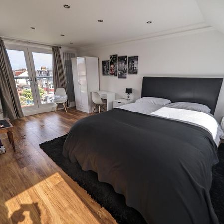 Luxury Hotel Rooms Palmers Green Extérieur photo